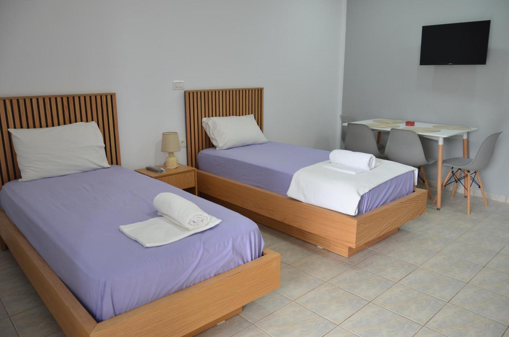 Harmonia Guest House 2 ฮีมาเรอ ภายนอก รูปภาพ