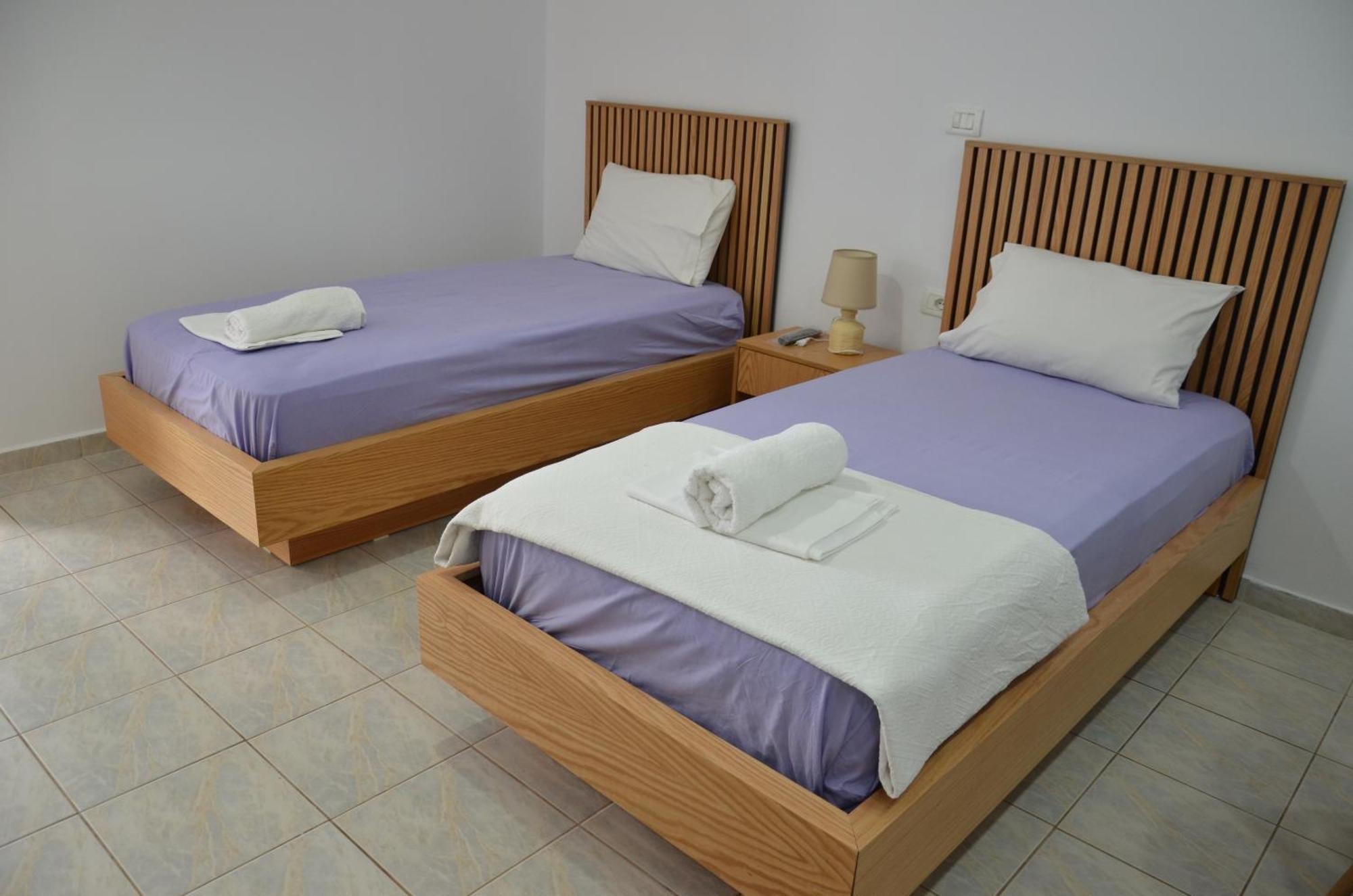 Harmonia Guest House 2 ฮีมาเรอ ภายนอก รูปภาพ